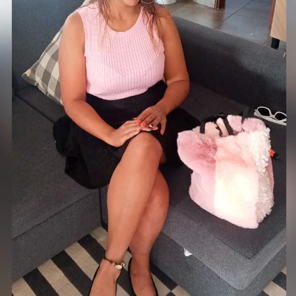 Michael kors pink sleeveless sweater